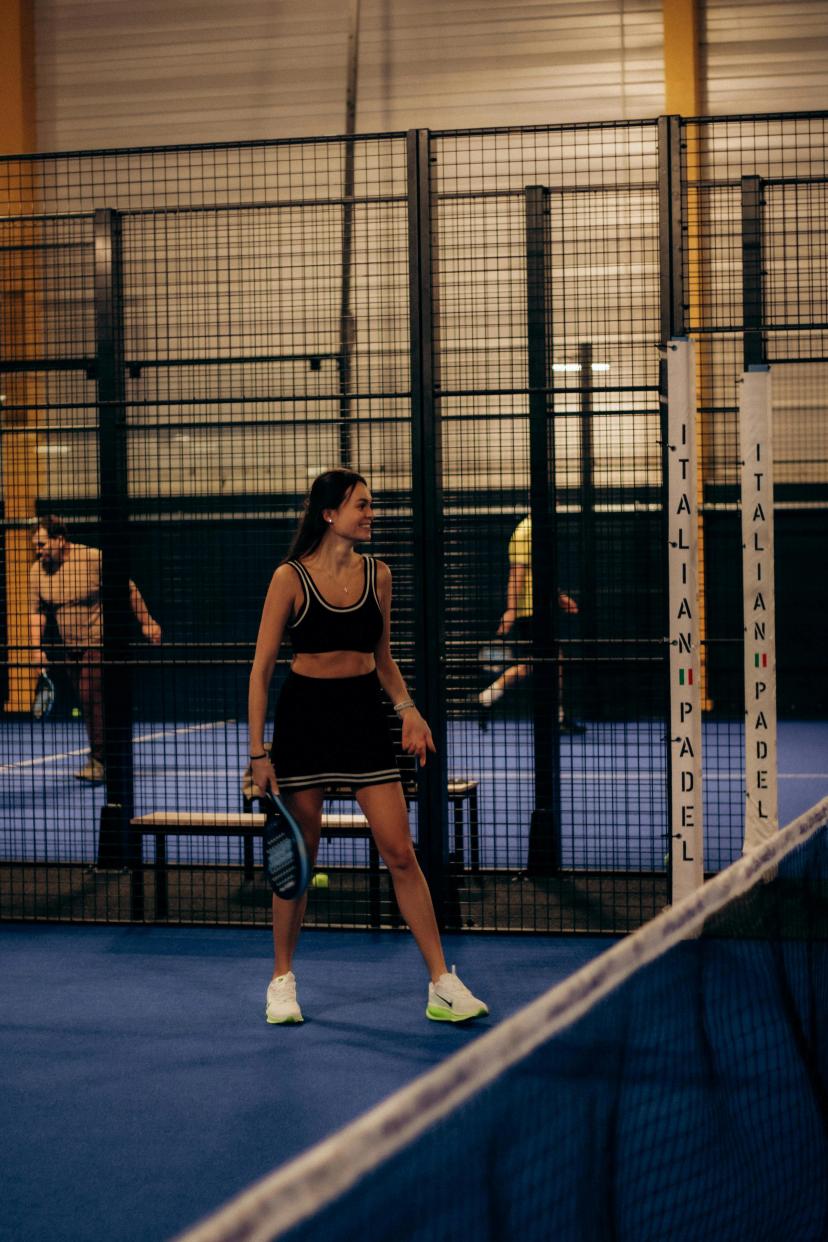 Padel Oynayarak Saatte Kaç Kalori Yakılır? Yaş ve Cinsiyete Göre Tablo