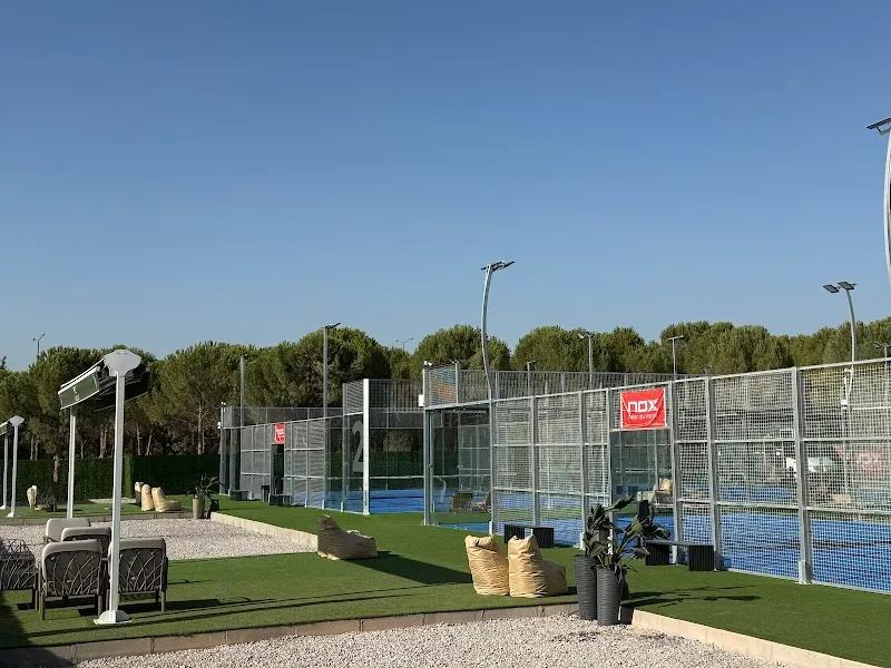 PINE PADEL CLUB